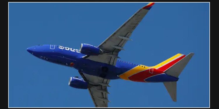 Southwest Flight Narrowly Avoids Ocean Crash, Comes Within 150 Feet