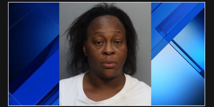 Florida mother uses broomstick to strike son during argument over oversized pants, police say